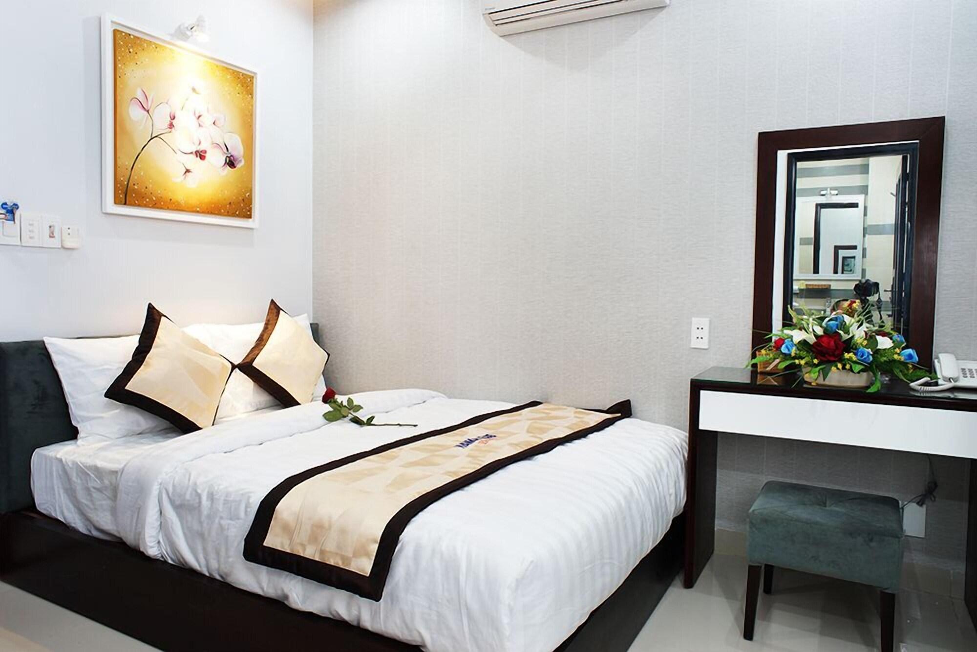 Hanoi Blue Hotel - The Water Front Da Nang Exterior foto